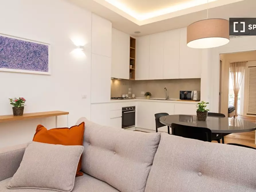 Immagine 13 di Appartamento in affitto  in Via Appiano a Roma