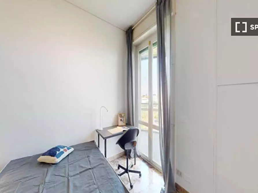 Immagine 2 di Camera condivisa in affitto  in Viale Molise a Milano