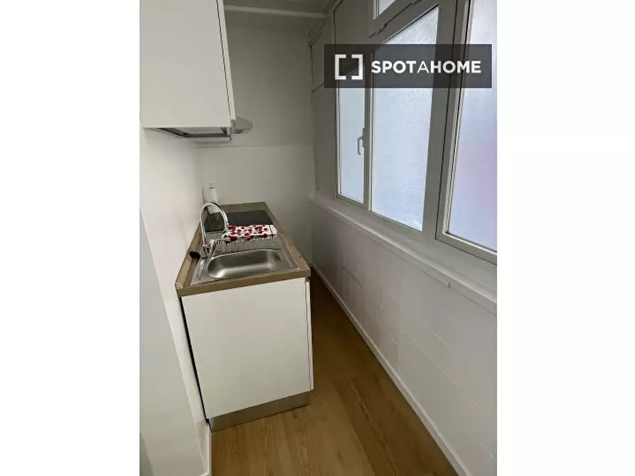 Immagine 8 di Appartamento in affitto  in Via dei Volsci a Roma