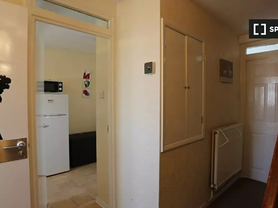 Immagine 11 di Camera condivisa in affitto  in Wager Street a Poplar