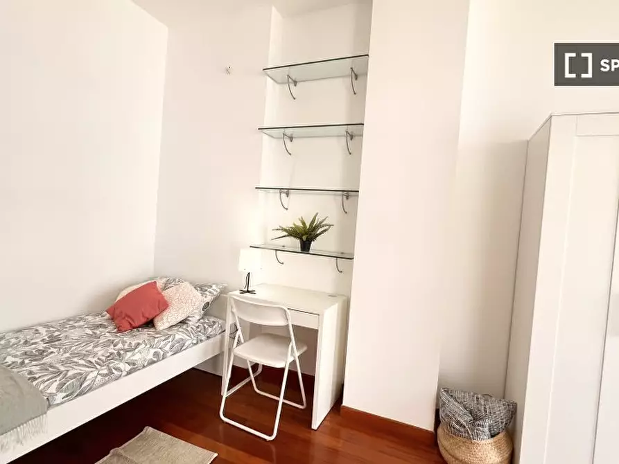 Immagine 5 di Camera condivisa in affitto  in Via Francesco Brioschi a Milano