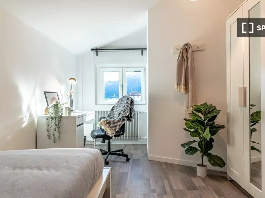 Immagine 4 di Camera condivisa in affitto  in Via Gino Onestinghel a Trento