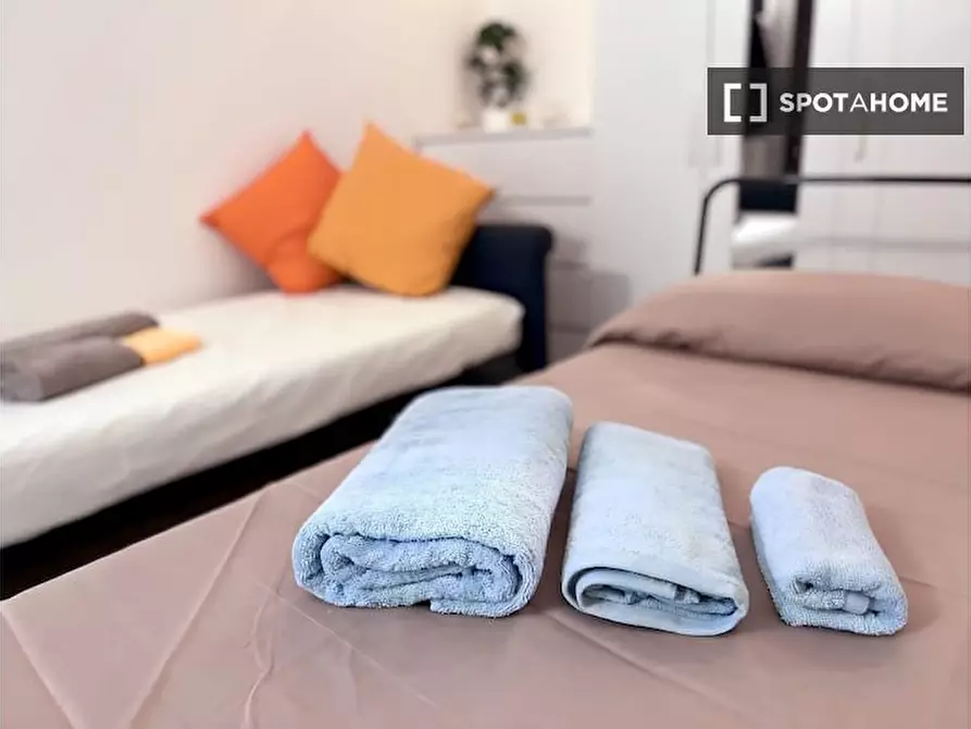 Immagine 3 di Ufficio in affitto  in Via Rubens a Milano