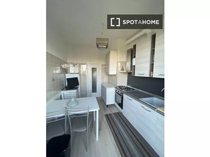Immagine 6 di Camera condivisa in affitto  in Via Luigi Chiarelli a Milano
