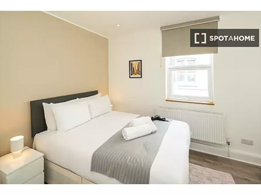 Immagine 4 di Appartamento in affitto  in Berwick St a 