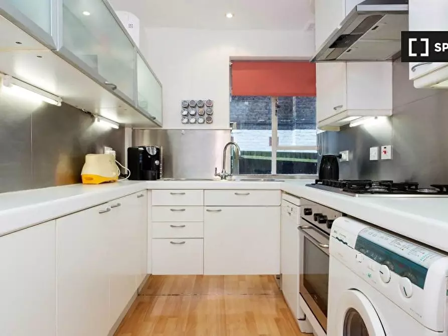 Immagine 5 di Appartamento in affitto  in Maresfield Gardens a Camden Town