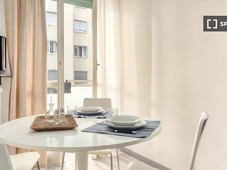 Immagine 6 di Appartamento in affitto  in Via Bergamo a Milano