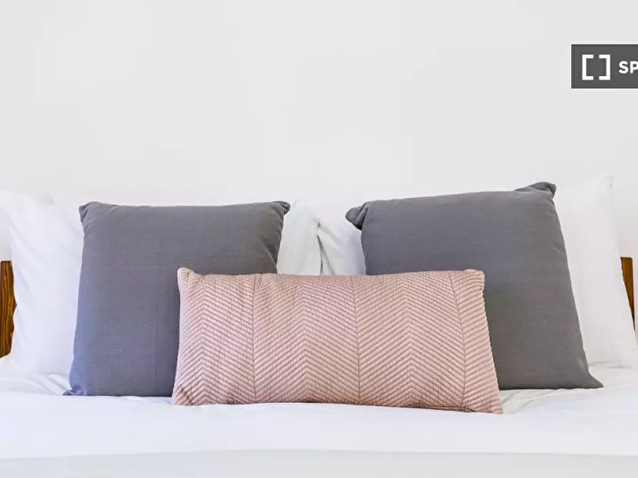 Immagine 19 di Appartamento in affitto  in a St John Street a Islington