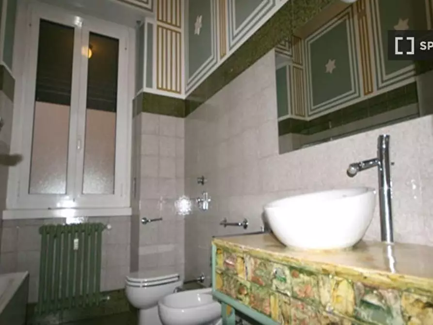 Immagine 6 di Camera condivisa in affitto  in Via Venini a Milano