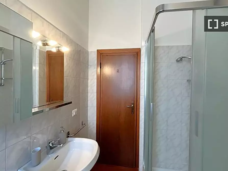 Immagine 10 di Appartamento in affitto  in Via Tavazzano a Milano
