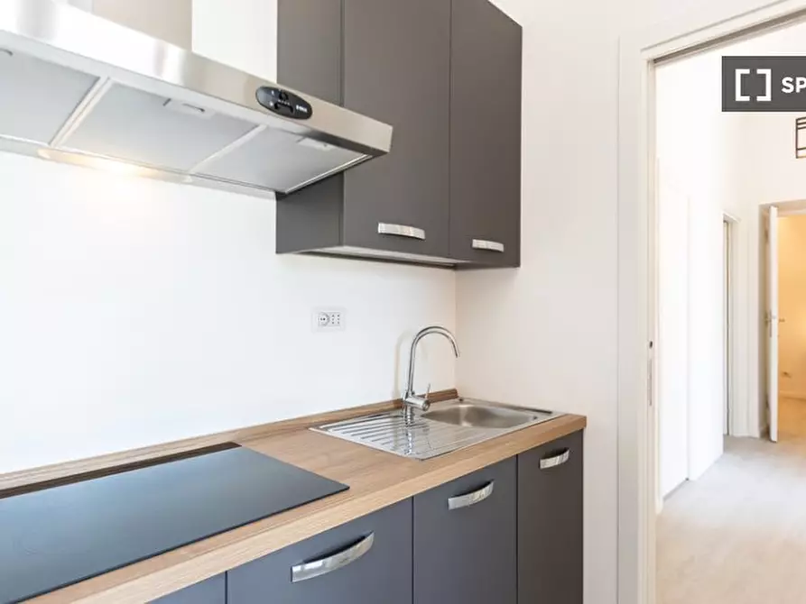 Immagine 18 di Appartamento in affitto  in Via di S. Costanza a Roma