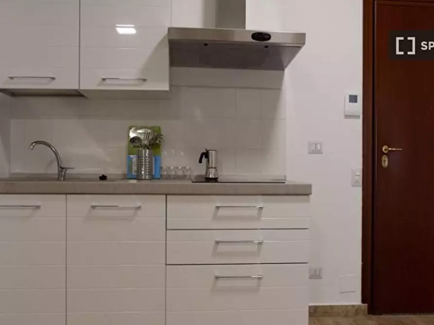 Immagine 16 di Camera condivisa in affitto  in VIA STRADIVARI a Milano