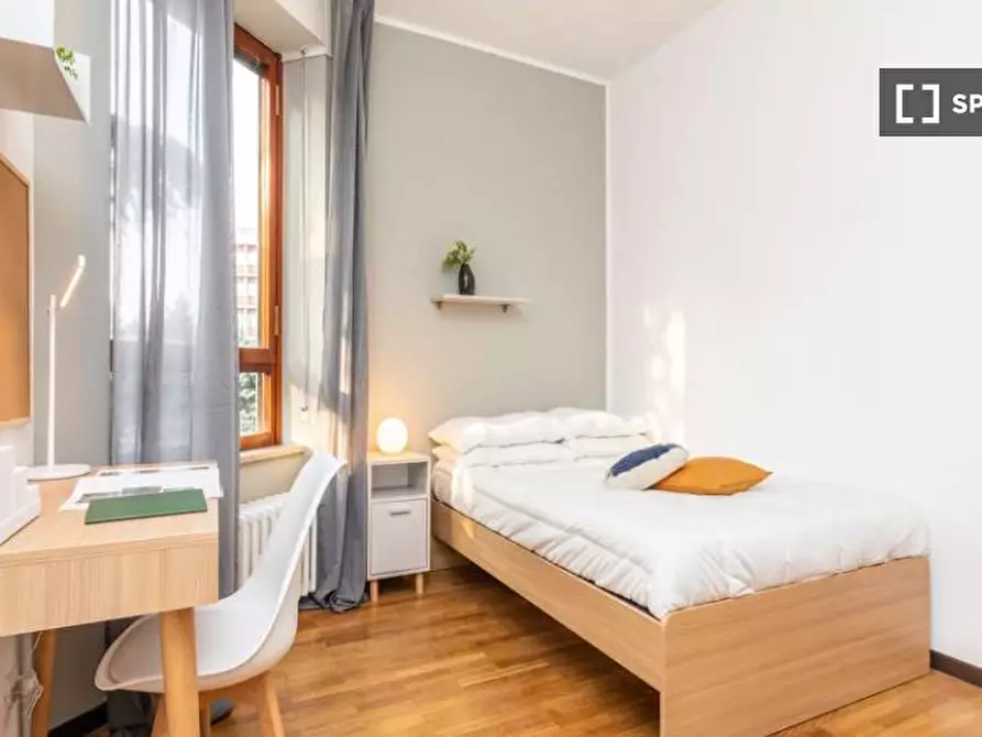 Immagine 6 di Camera condivisa in affitto  in Viale Tibaldi a Milano