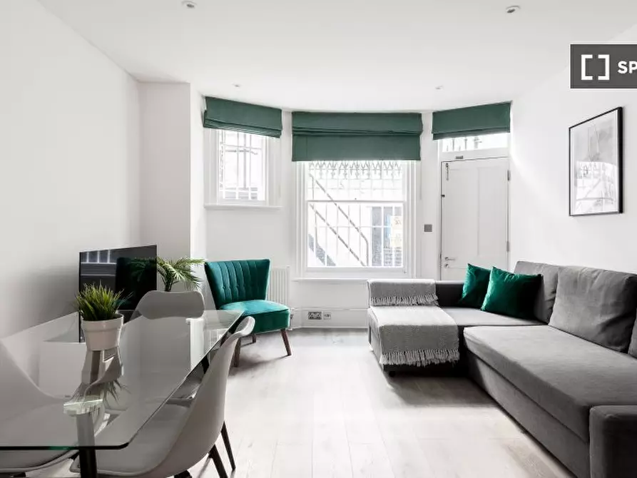 Immagine 1 di Appartamento in affitto  in Flat, Grenbeck Court, 30-34 Trebovir Rd, Kensington, London SW5 9NL, UK a Kensington