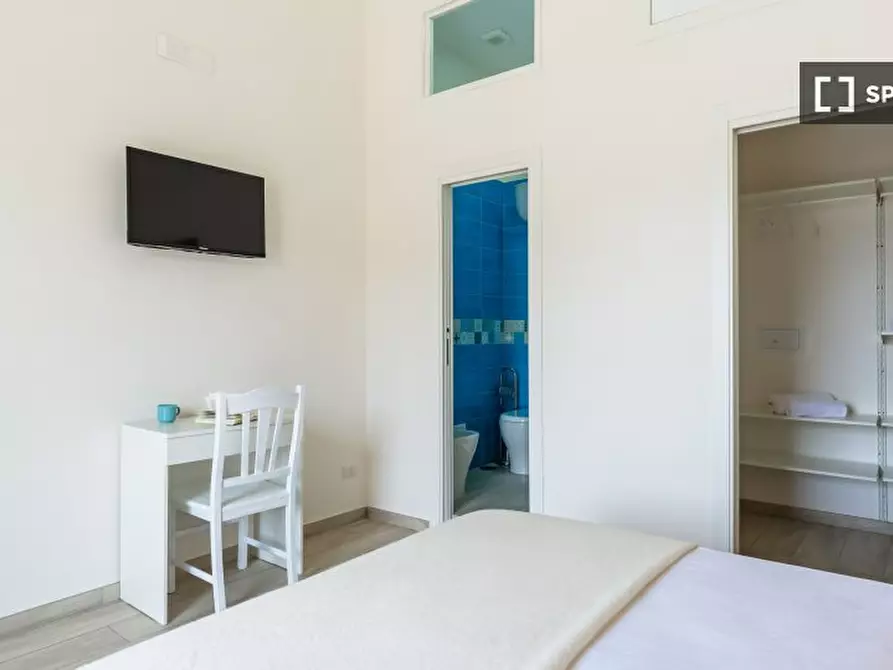 Immagine 18 di Appartamento in affitto  in Via Andrea Cantelmo a Napoli