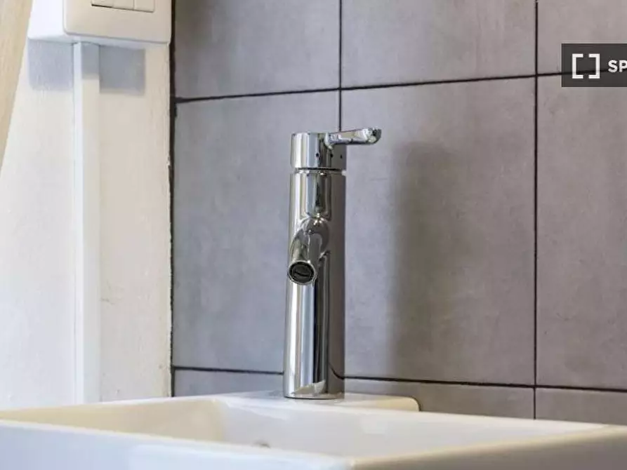 Immagine 6 di Camera condivisa in affitto  in Via Salvatore Barzilai a Milano