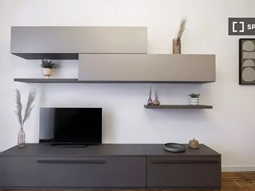 Immagine 9 di Appartamento in affitto  in Via Giovanni Battista Sammartini a Milano