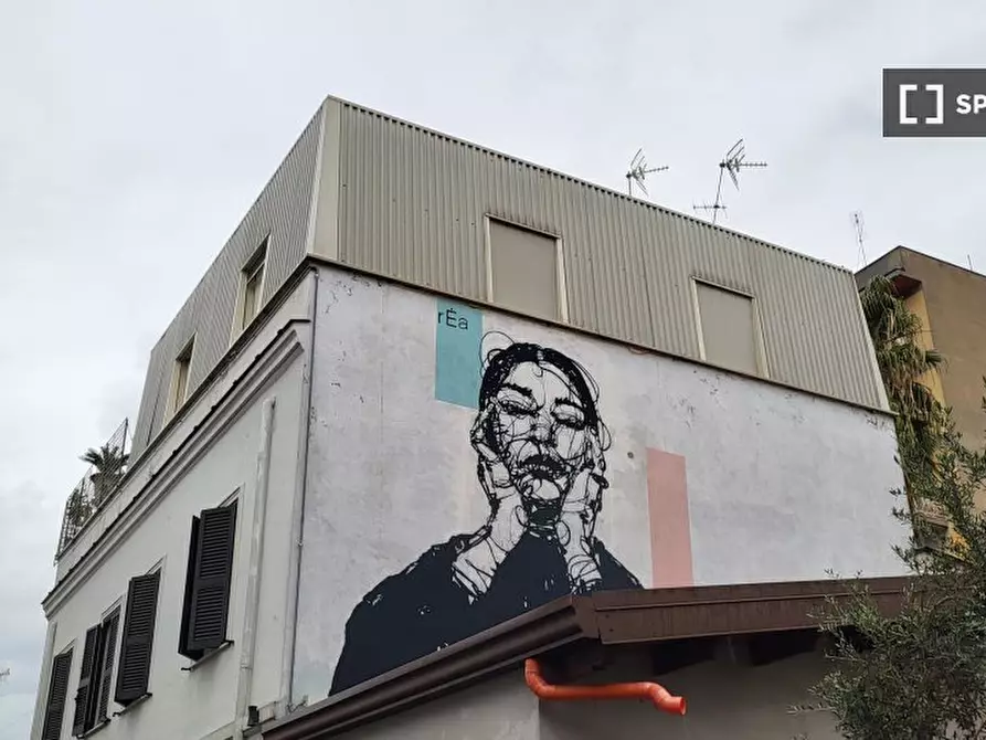 Immagine 15 di Appartamento in affitto  in Via Ettore Giovenale a Roma