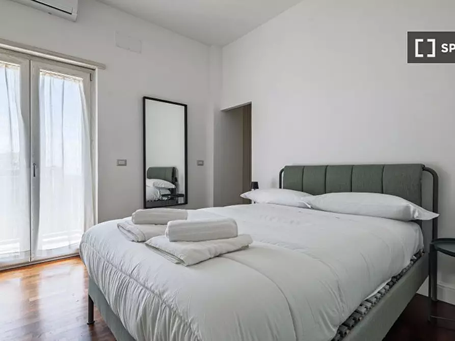 Immagine 4 di Appartamento in affitto  in Via Domenico Fontana a Napoli