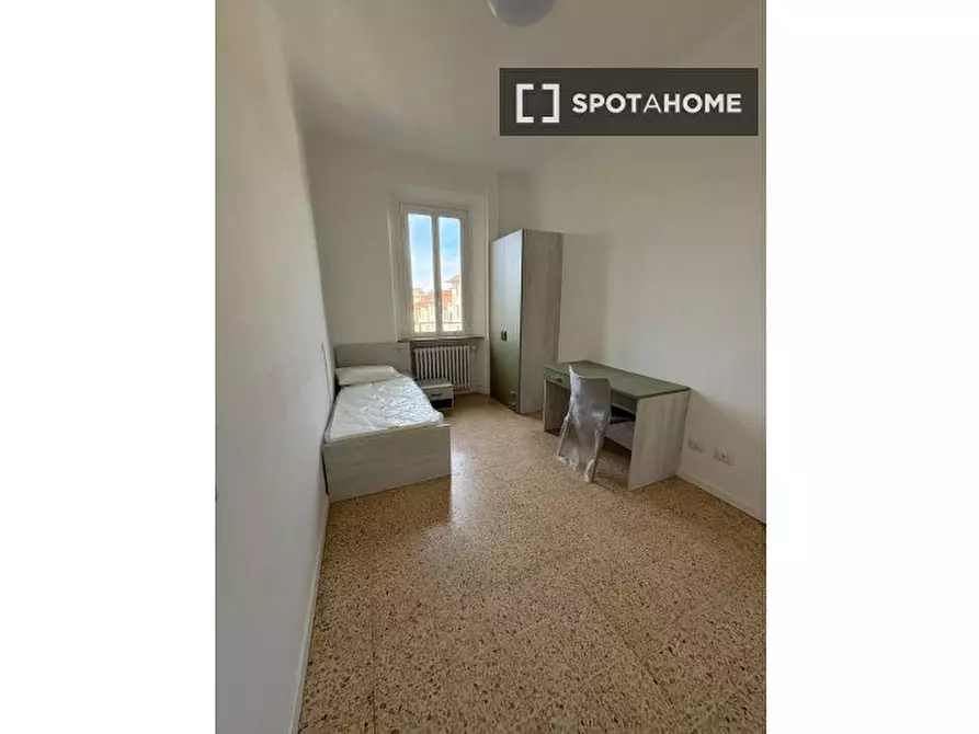 Immagine 18 di Camera condivisa in affitto  in Via Goffredo Mameli a Milano
