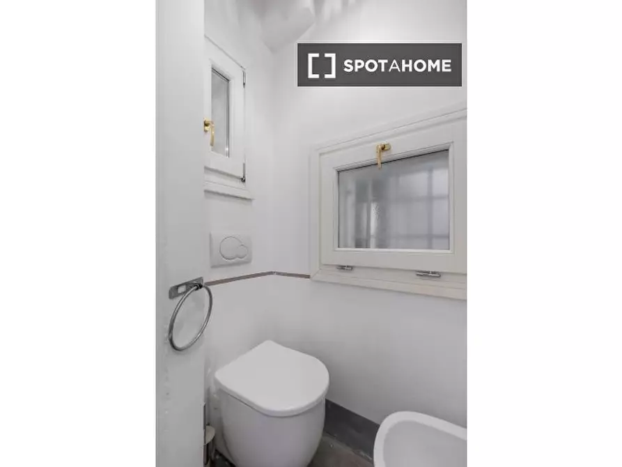 Immagine 4 di Appartamento in affitto  in Via Armando Quadri a Bologna