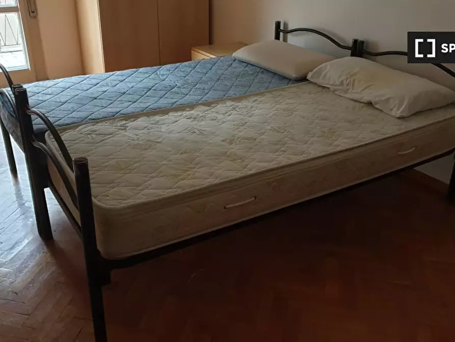 Immagine 5 di Camera condivisa in affitto  in Via Castelbarco a Trento