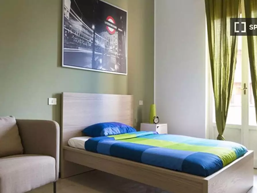 Immagine 2 di Camera condivisa in affitto  in Via Salvatore Barzilai a Milano