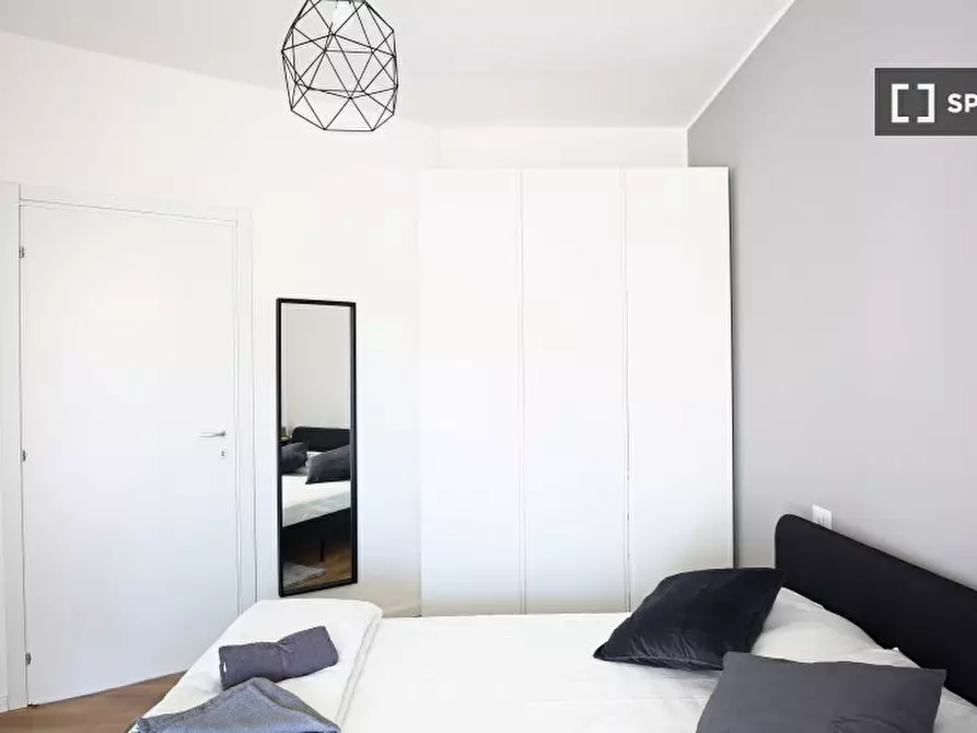 Immagine 4 di Camera condivisa in affitto  in Via Benjamin Constant a Milano