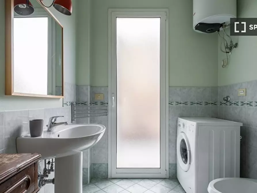 Immagine 12 di Ufficio in affitto  in Via Monaldo Calari a Bologna