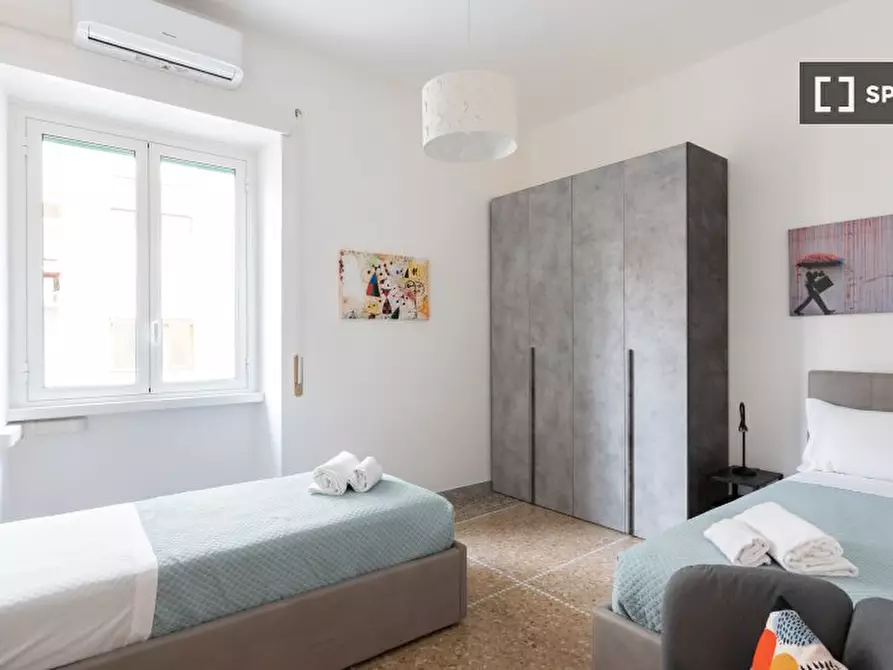 Immagine 17 di Appartamento in affitto  in Via Macedonia a Roma