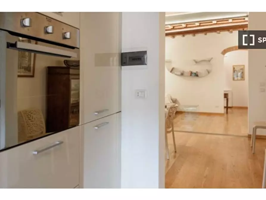 Immagine 10 di Appartamento in affitto  in Via del Porcellana a Firenze