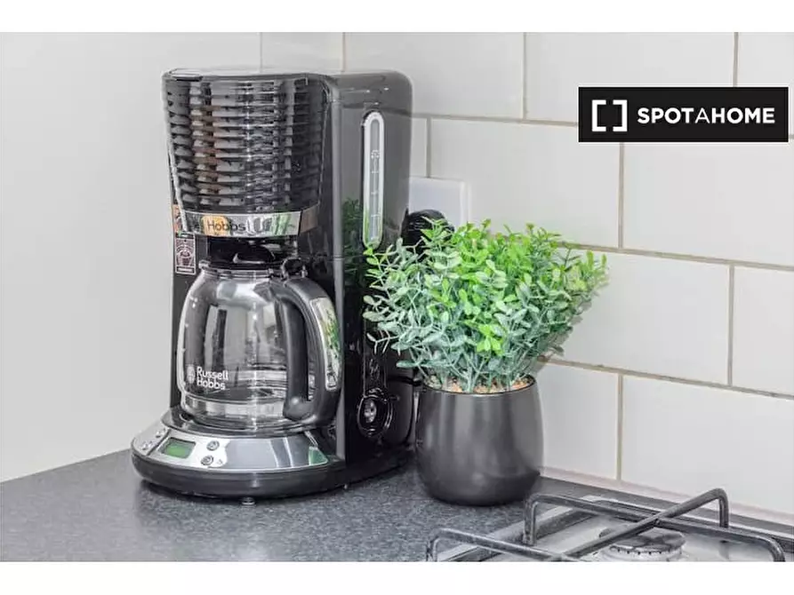 Immagine 7 di Appartamento in affitto  in Flata 1 Brick Ln a Enfield