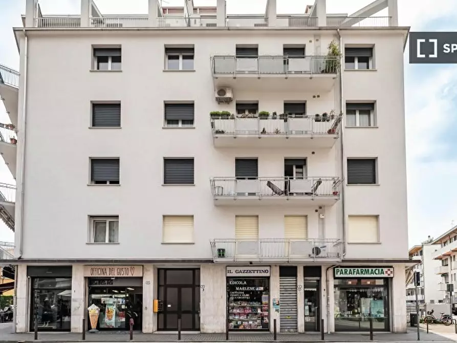 Immagine 13 di Camera condivisa in affitto  in Via Curzola a Padova