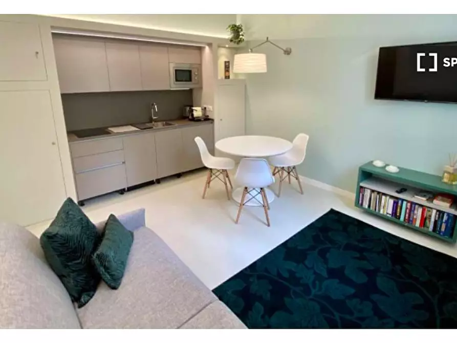 Immagine 10 di Appartamento in affitto  in Via Santa Chiara a Torino