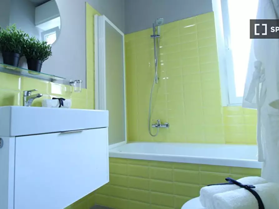 Immagine 19 di Camera condivisa in affitto  in Schivardi a Brescia