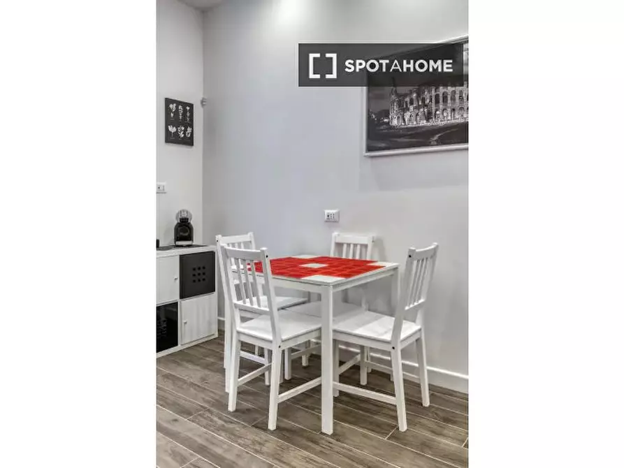 Immagine 13 di Appartamento in affitto  in Via Colletta Pietro a Roma