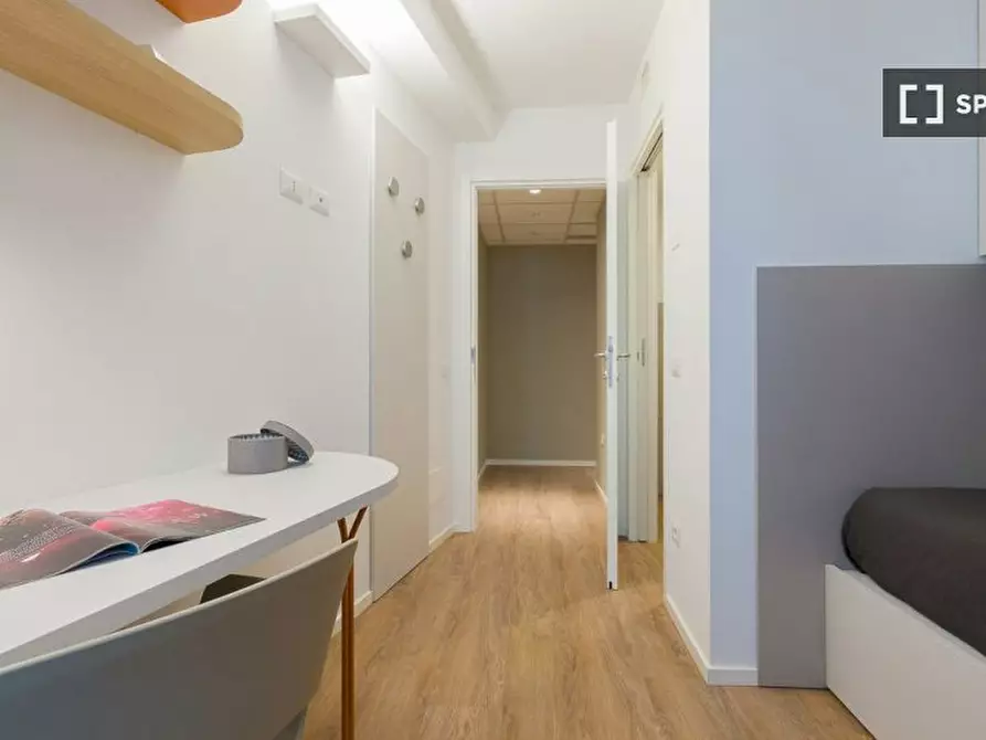 Immagine 4 di Camera condivisa in affitto  in San Giovanni a Trento