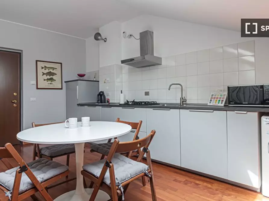 Immagine 5 di Appartamento in affitto  in Via Ascanio Sforza a Milano