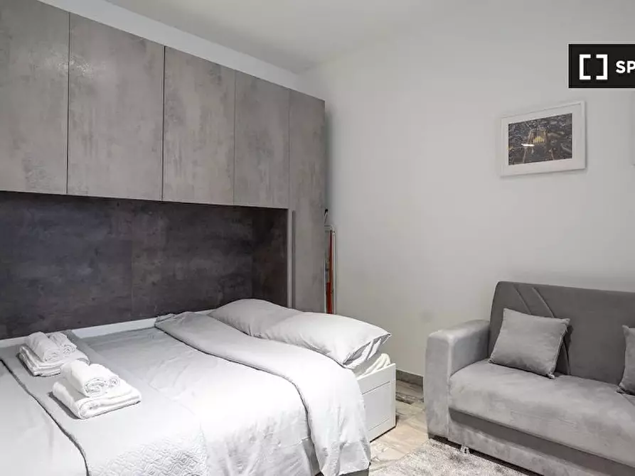 Immagine 2 di Ufficio in affitto  in Via Luigi Varanini a Milano