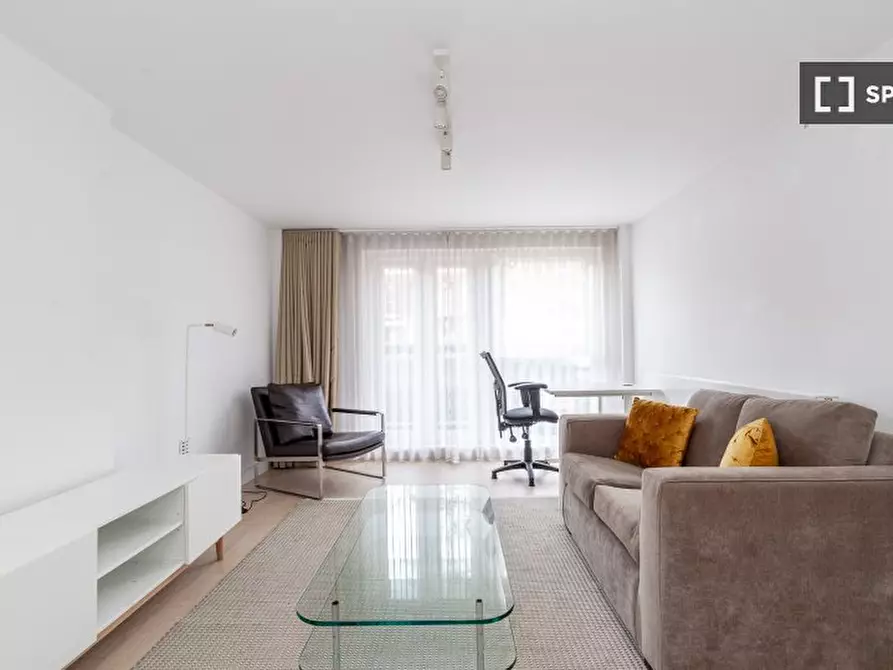 Immagine 9 di Appartamento in affitto  in Flat a 