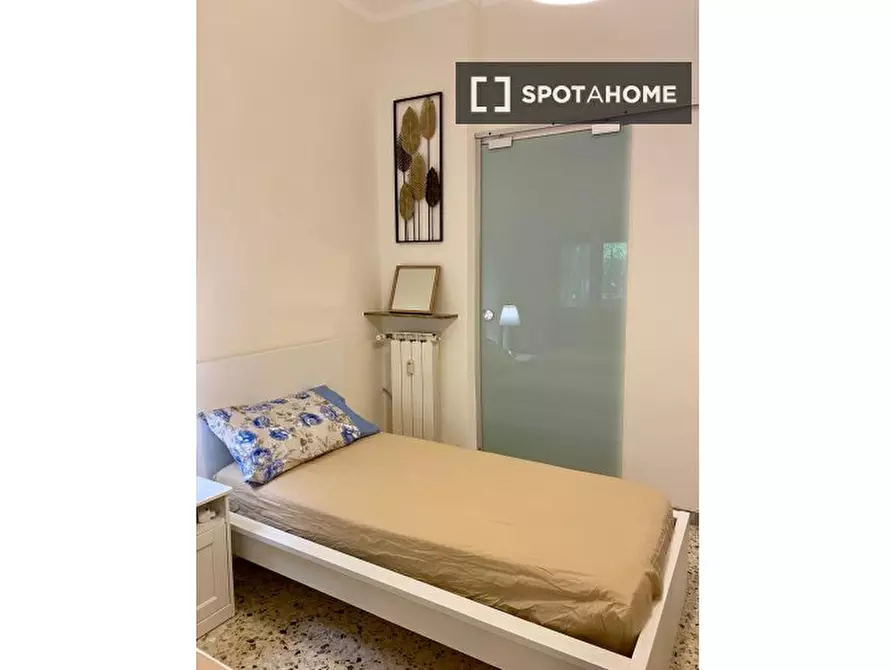 Immagine 14 di Appartamento in affitto  in Via Isola del Giglio a Roma