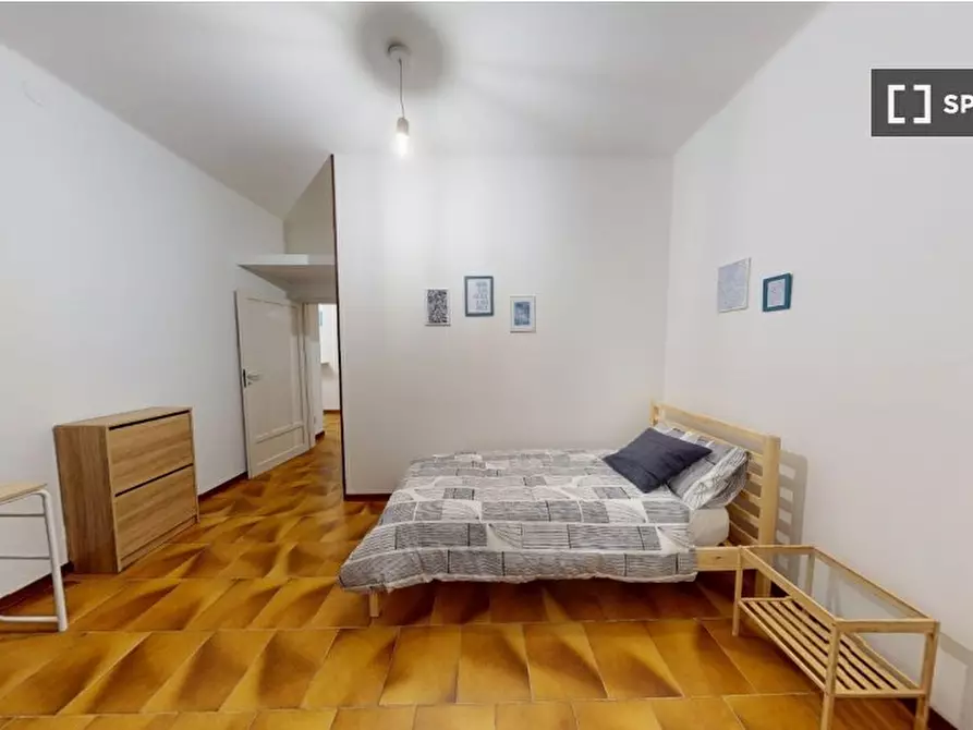 Immagine 2 di Camera condivisa in affitto  in Via Abruzzo a Bologna