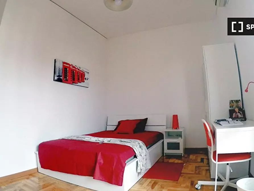 Immagine 2 di Camera condivisa in affitto  in Piazza Augusto Conti a Firenze