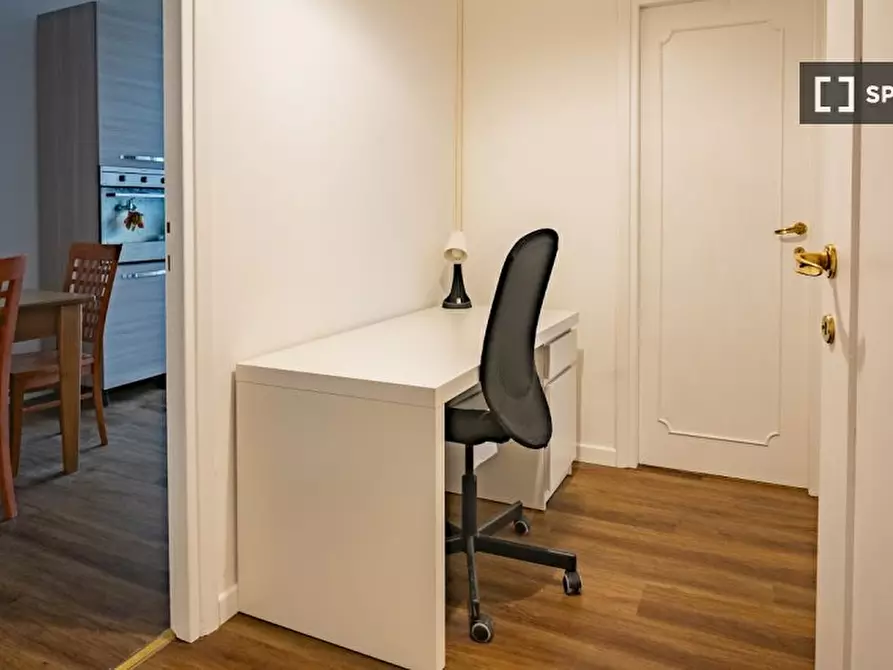 Immagine 14 di Appartamento in affitto  in Viale Val Padana a Roma