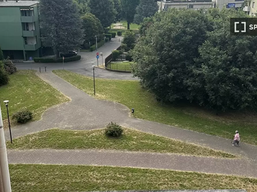 Immagine 13 di Camera condivisa in affitto  in Via Volontari del Sangue a Melzo