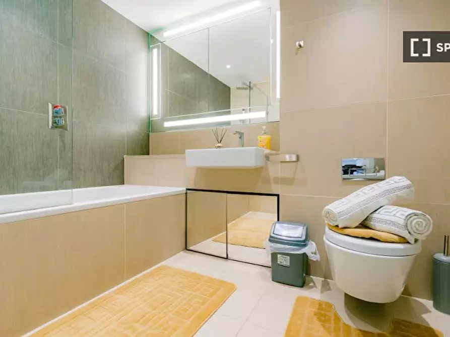 Immagine 4 di Appartamento in affitto  in Alie St a Poplar