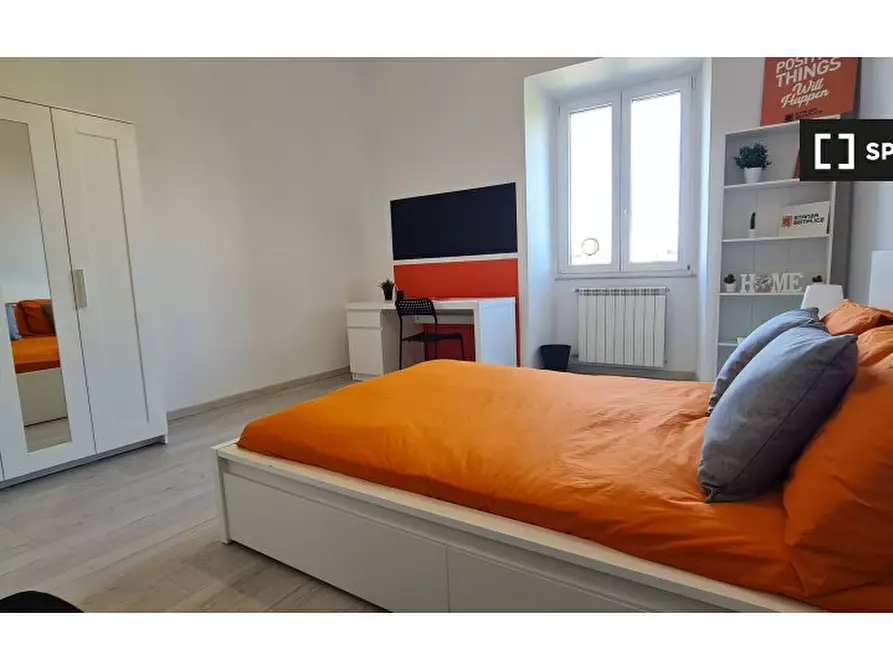 Immagine 3 di Camera condivisa in affitto  in Via Ostiense a Roma