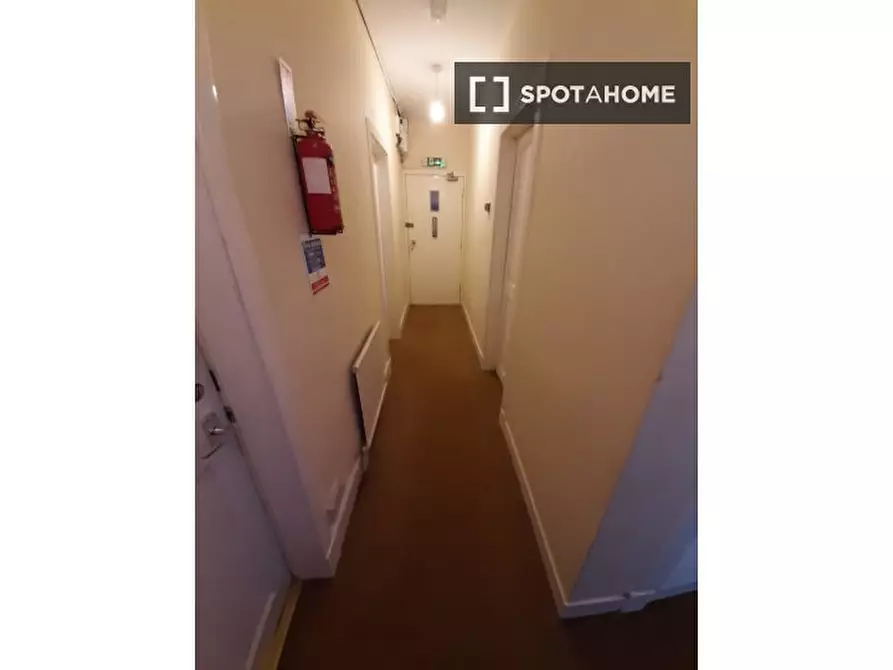 Immagine 4 di Camera condivisa in affitto  in -6 Clearburn Gardens a Liberton and Craigmillar