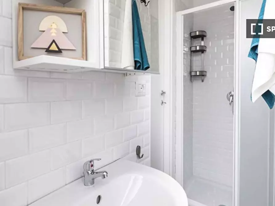 Immagine 9 di Camera condivisa in affitto  in Via Paolo Bassi a Milano