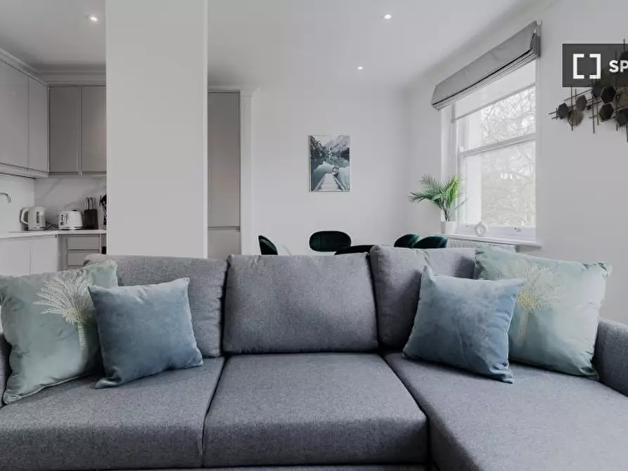 Immagine 4 di Appartamento in affitto  in Sussex Gardens a Paddington